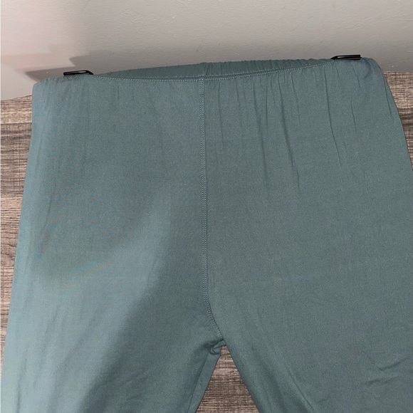 Mint Women's High-Waisted Leggings Size L/XL - Picture 3 of 7